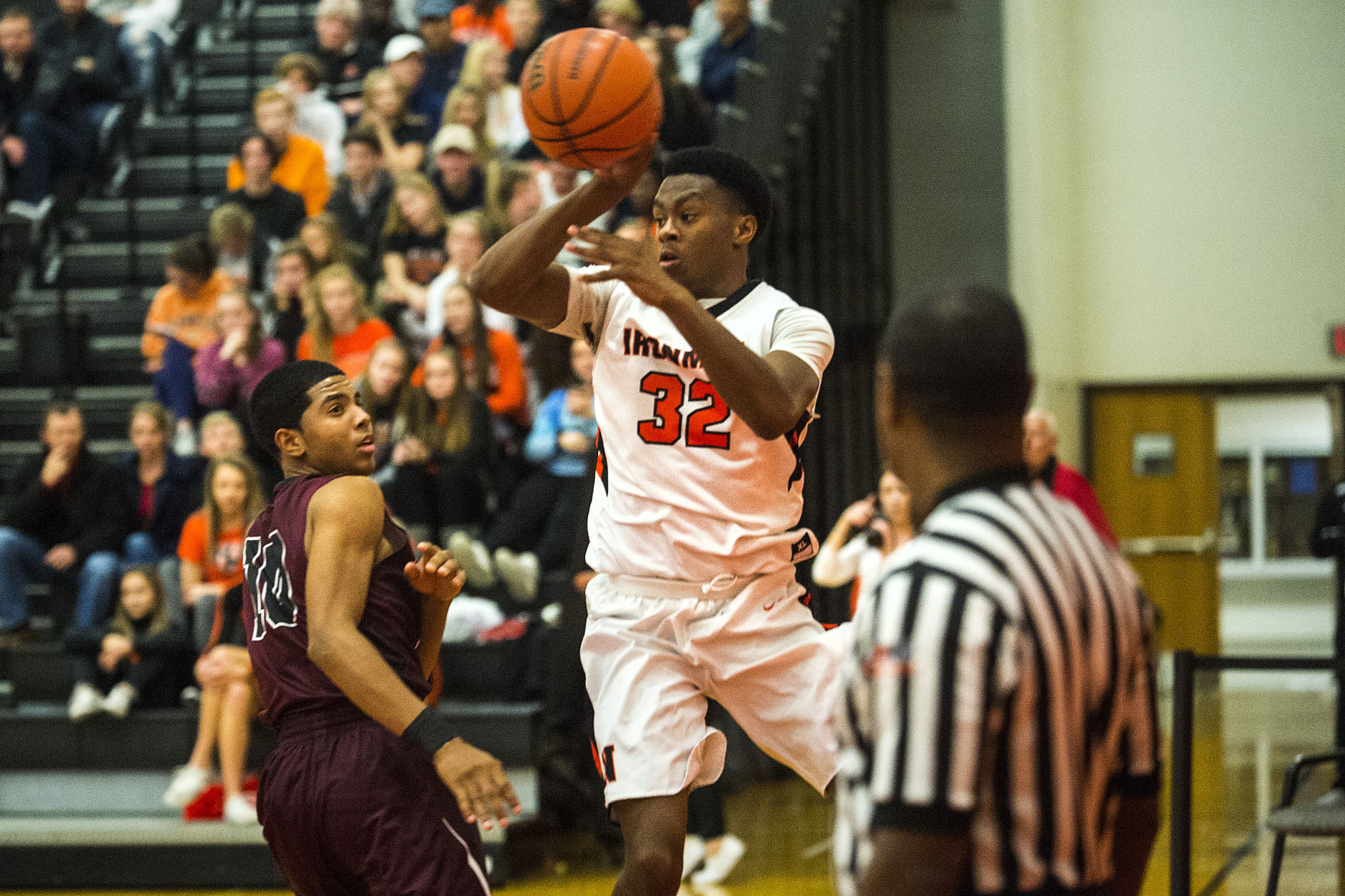120217-blm-spt-3nchshoops